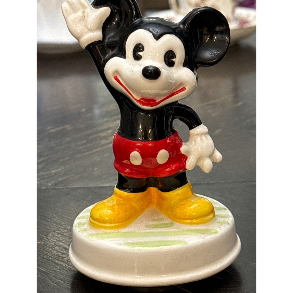 Vintage‎ Schmid Disney Mickey Mouse Ceramic Music Box Figurine Japan